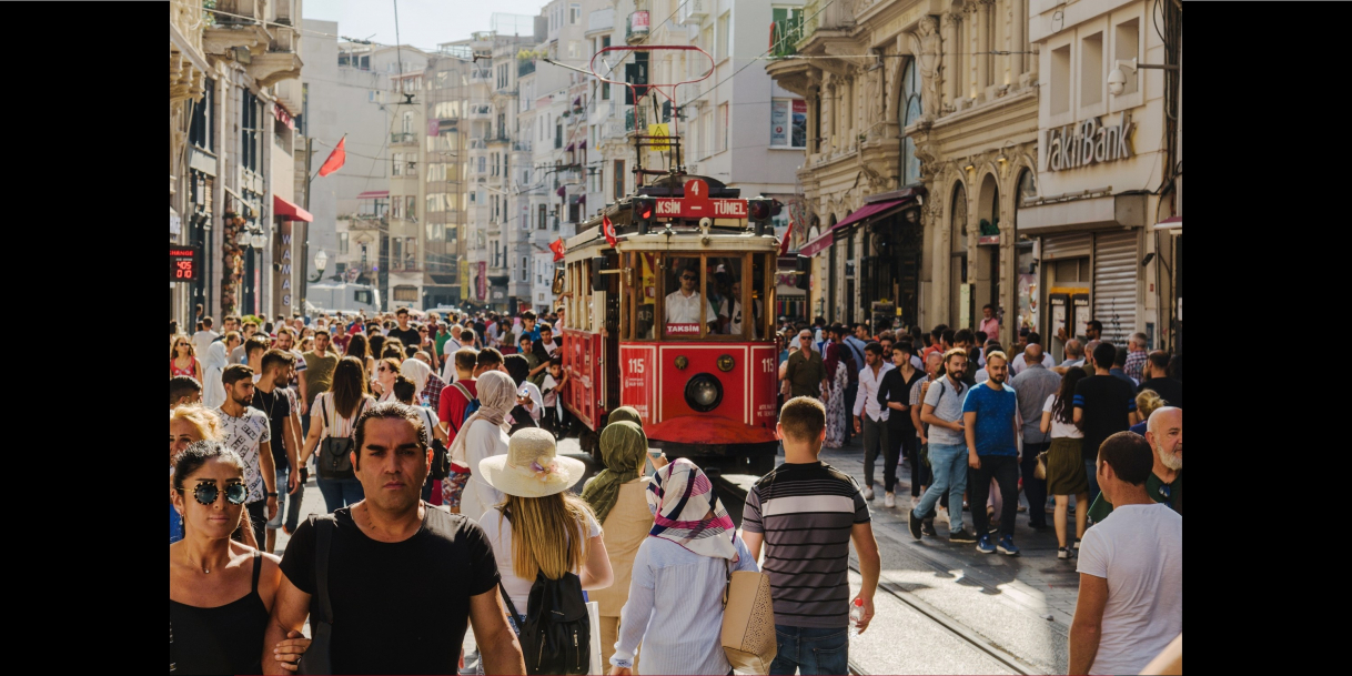 Türkiye's Tourism Revenue Doubles in Eight Years