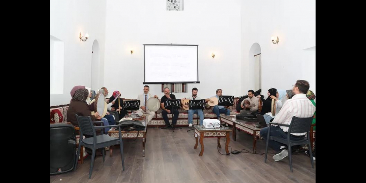 Merzifon’da tarihî medresede musiki akşamları (Amasya)