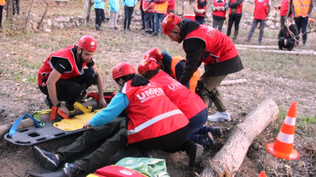 Kayseri’de UMKE Ekipleri muhtemel afet ve kazalara hazırlanıyor ...